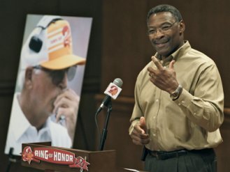NFL Hall Of Famer’s PR Staff Prematurely Reports His Death