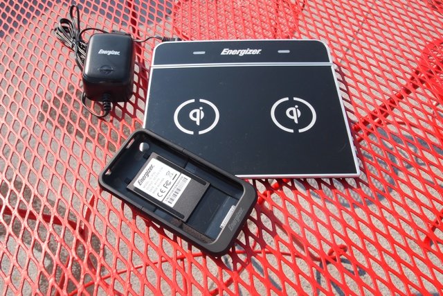 Review: Energizer Dual-Zone Inductive Charging Pad