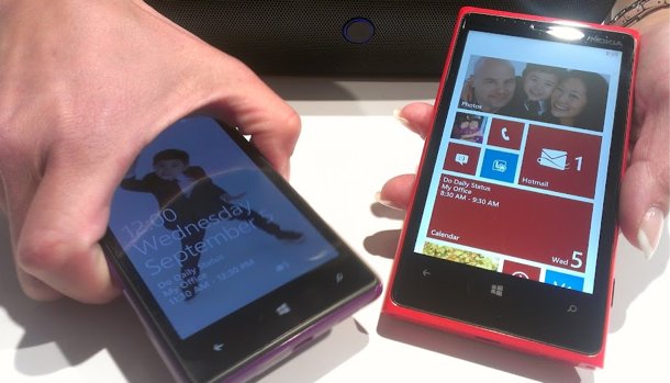 [Photos] Highlights Of The New Nokia Lumia 820 and 920